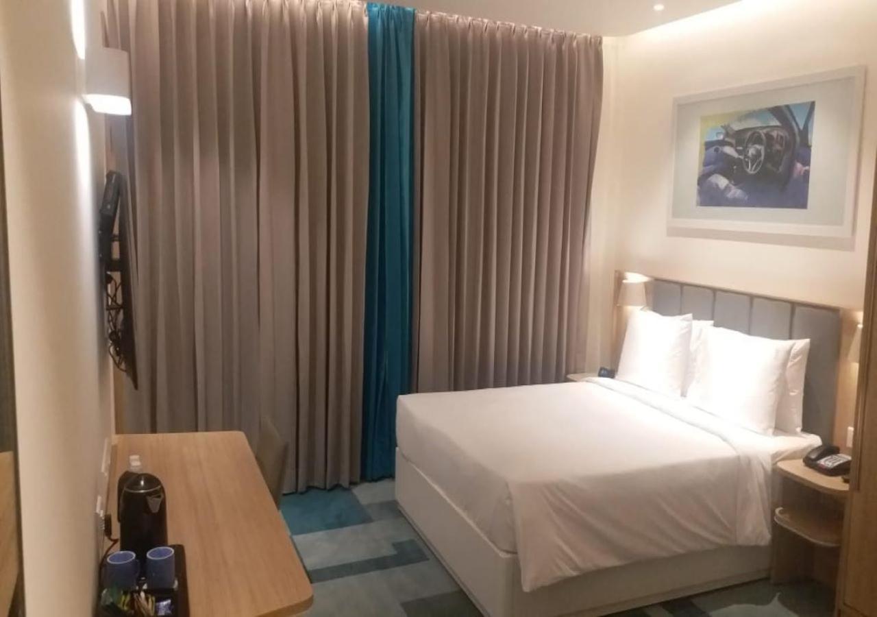 Holiday Inn Express & Suites Bengaluru Old Madras Road By Ihg Hoskote Exterior foto