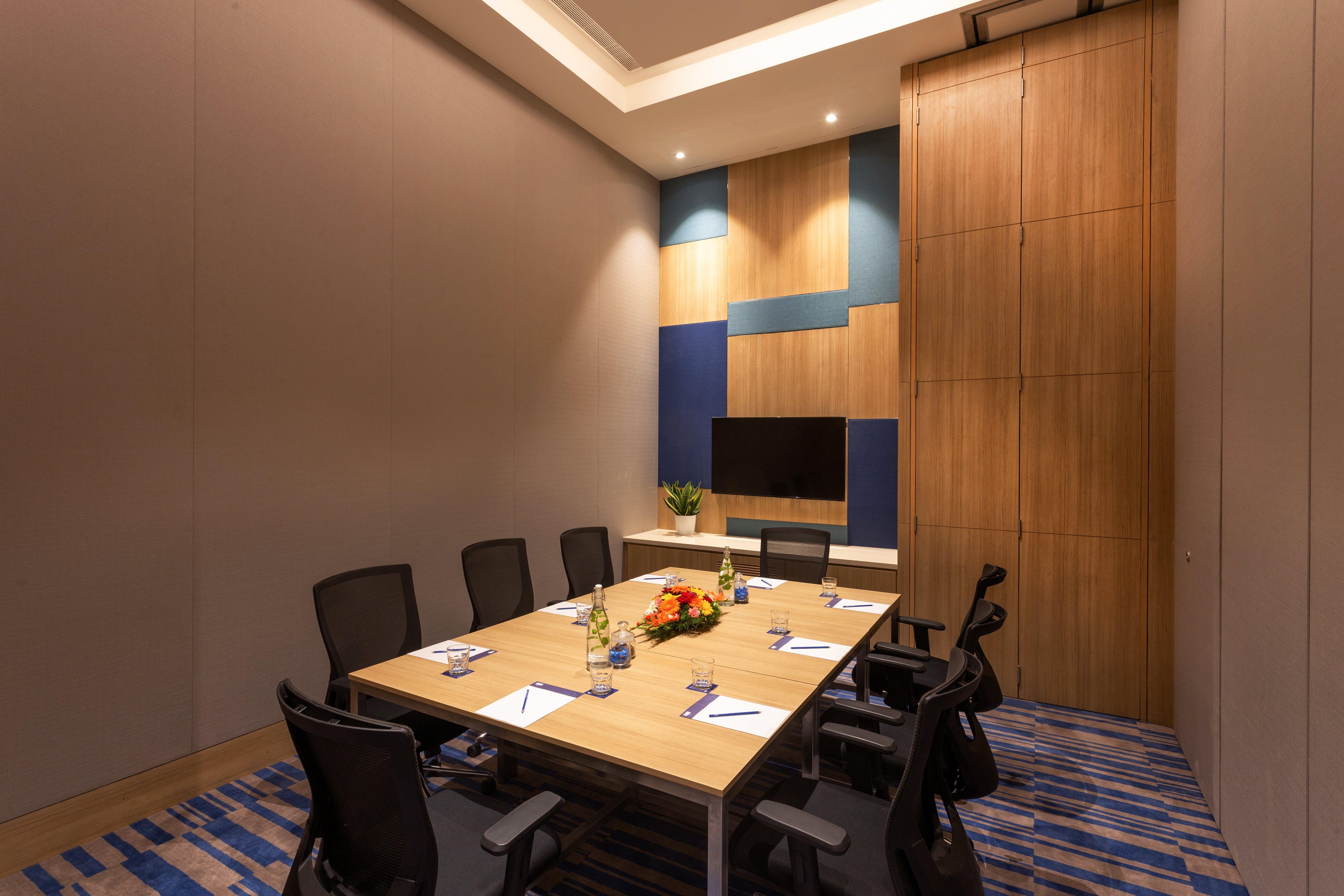 Holiday Inn Express & Suites Bengaluru Old Madras Road By Ihg Hoskote Exterior foto
